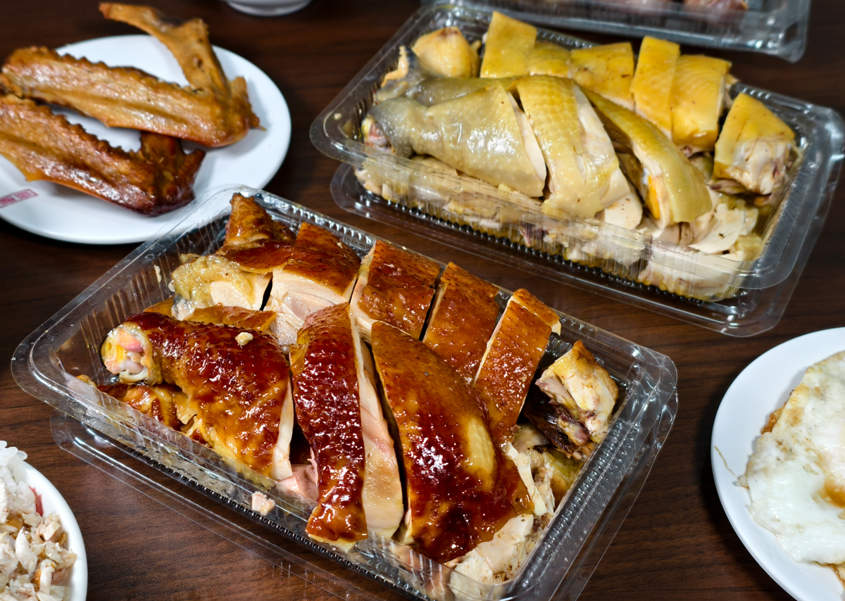 [高雄]阿欽師山雞飯旗山店-還沒開店就排隊!老饕必點刀剁雙色山雞飯~大推來個極致爆汁的煙燻雞切盤、 @美食好芃友（芃芃）