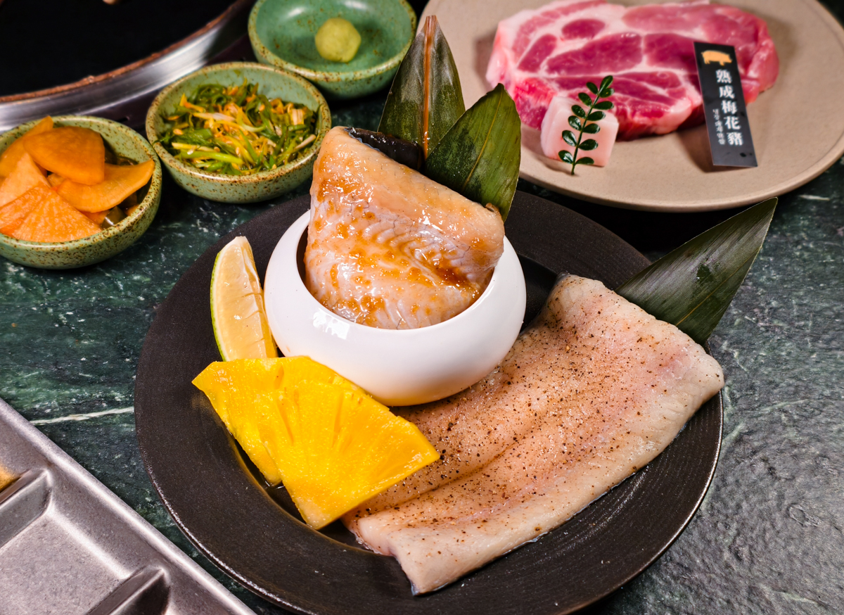 [高雄]Meat Cute-高流美食新地標!夢幻港灣海景燒肉餐廳!春囍 &times; 國秀小料理 &times; Bar TCRC 超強聯手 @美食好芃友（芃芃）