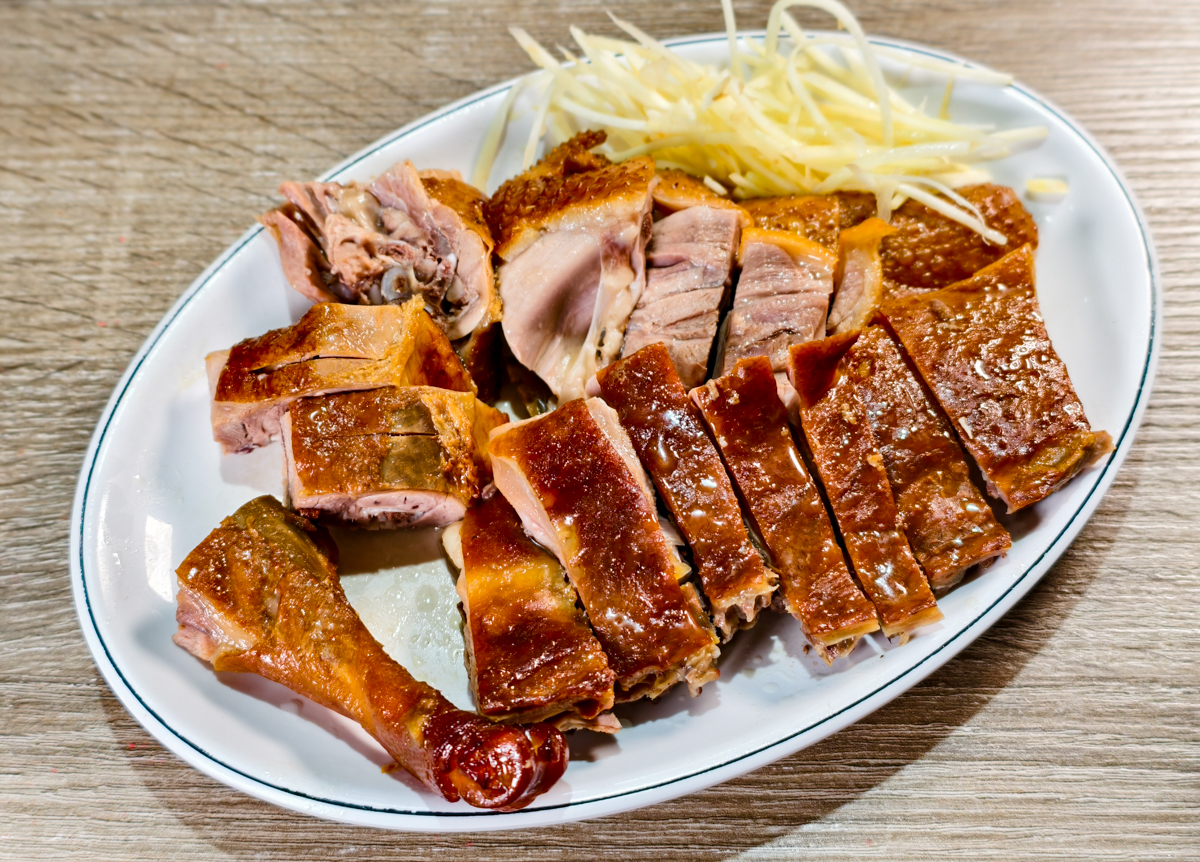 [楠梓美食]楠梓翰煙燻鴨肉-傳承50年高雄鴨肉店!必點限量鴨腿便當、鴨腿麵！ @美食好芃友（芃芃）