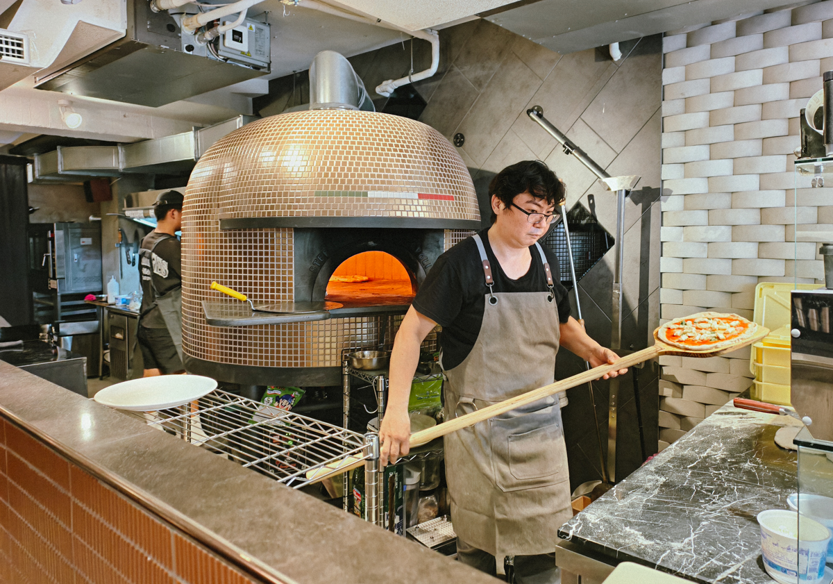 [台北]CHECK inn雀客旅館-超高C/P值!紐約Loft風住宿 捷運站30秒超方便  台北住宿推薦 @美食好芃友（芃芃）