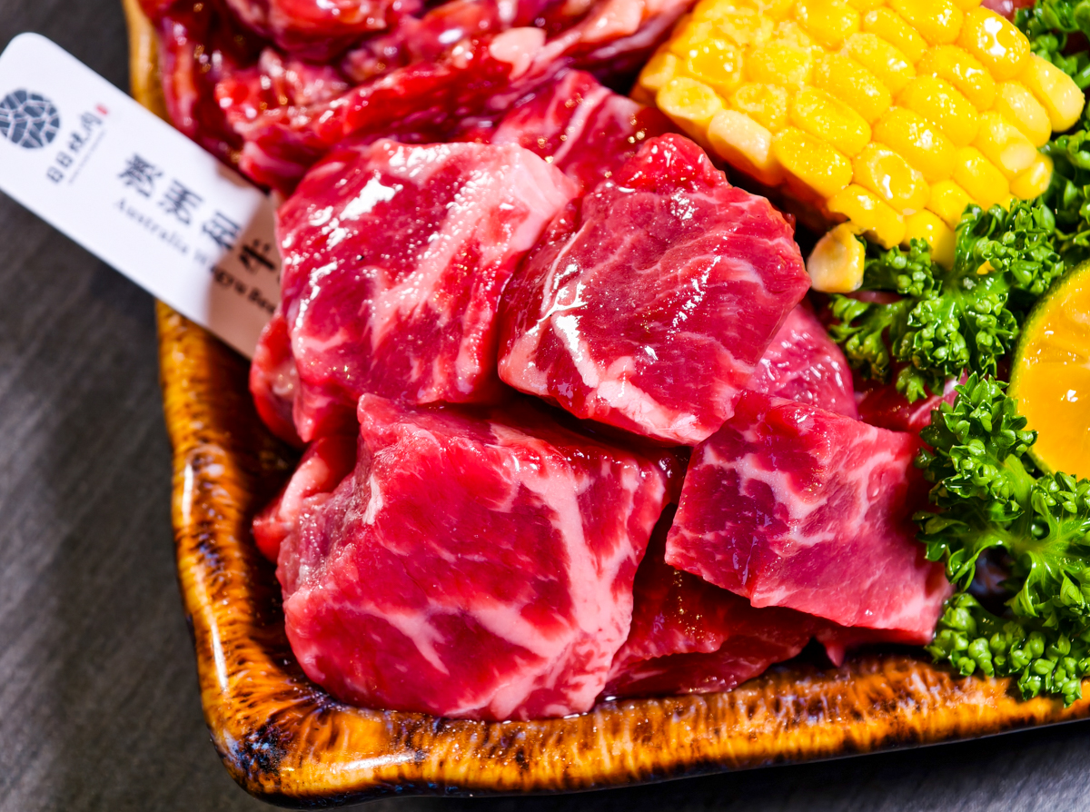 [高雄美食]日日炭火燒肉-新開質感高雄燒肉!超強蒜蝦飯x澳洲和牛!最新菜單、價位、高CP值套餐怎麼點 @美食好芃友（芃芃）