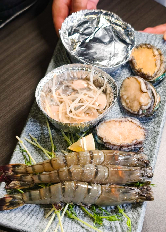 [高雄美食]日日炭火燒肉-新開質感高雄燒肉!超強蒜蝦飯x澳洲和牛!最新菜單、價位、高CP值套餐怎麼點 @美食好芃友（芃芃）