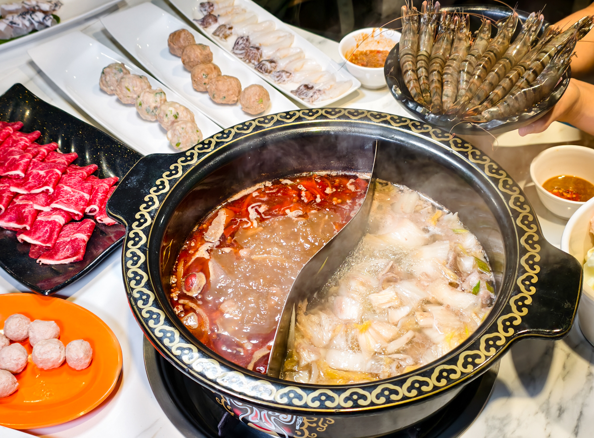 [楠梓美食]好飯遇所楠梓店-巨大木盆戰斧豬湘川麻奶麵~融復古創新的台菜餐館 @美食好芃友（芃芃）