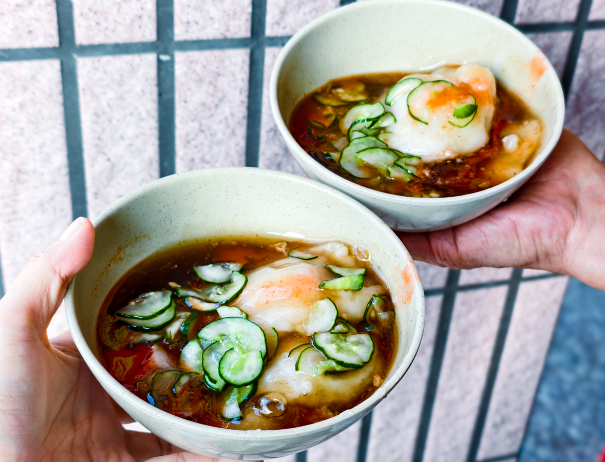 [高雄美食]顏家肉圓-飄香50年高雄三輪車肉圓傳說!坐板凳吃肉圓最對味~ @美食好芃友（芃芃）