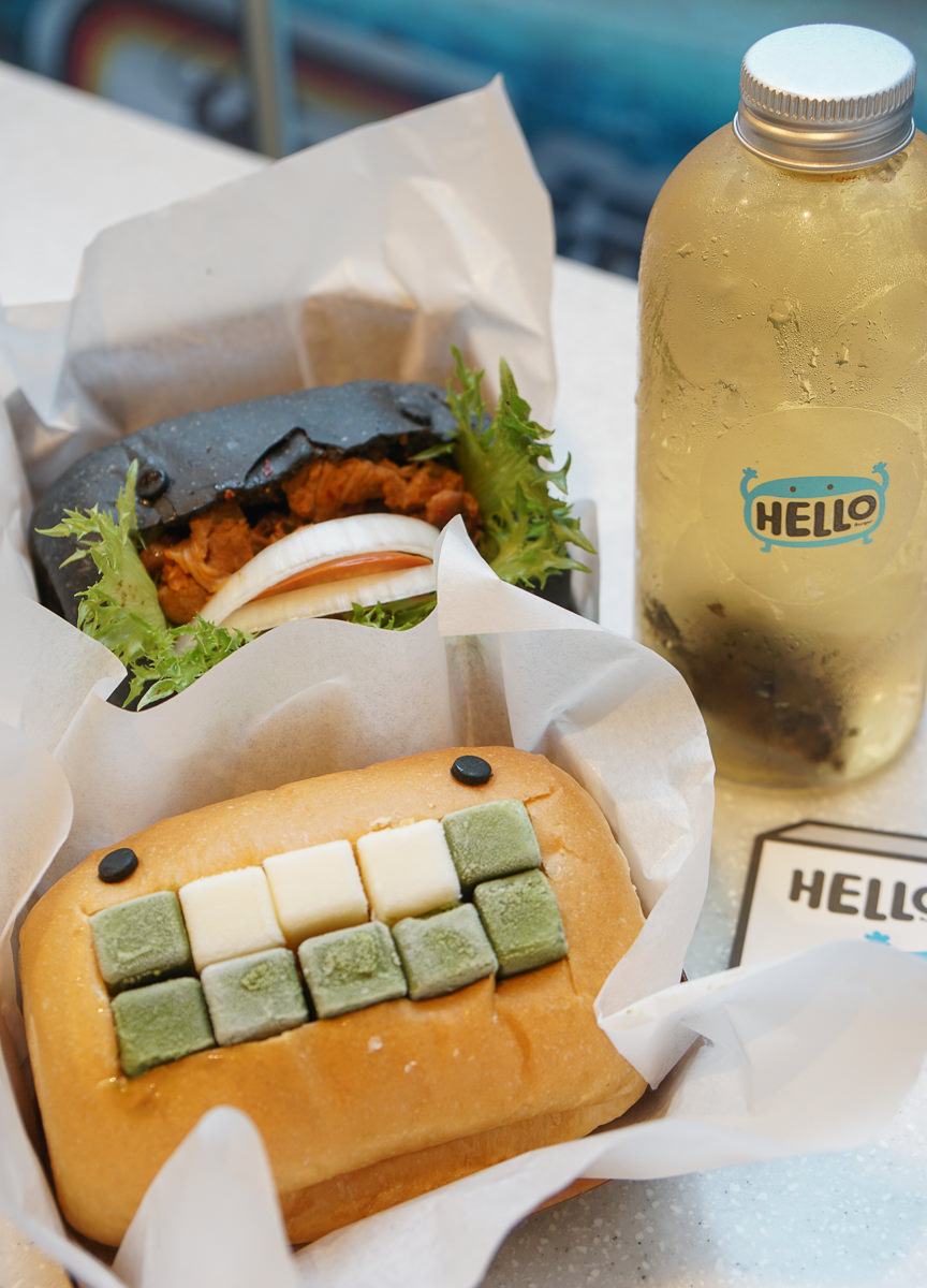 [高雄]HELLO Burger(高雄漢神巨蛋)-超療癒萌萌怪獸漢堡!IG打卡超熱門~ @美食好芃友