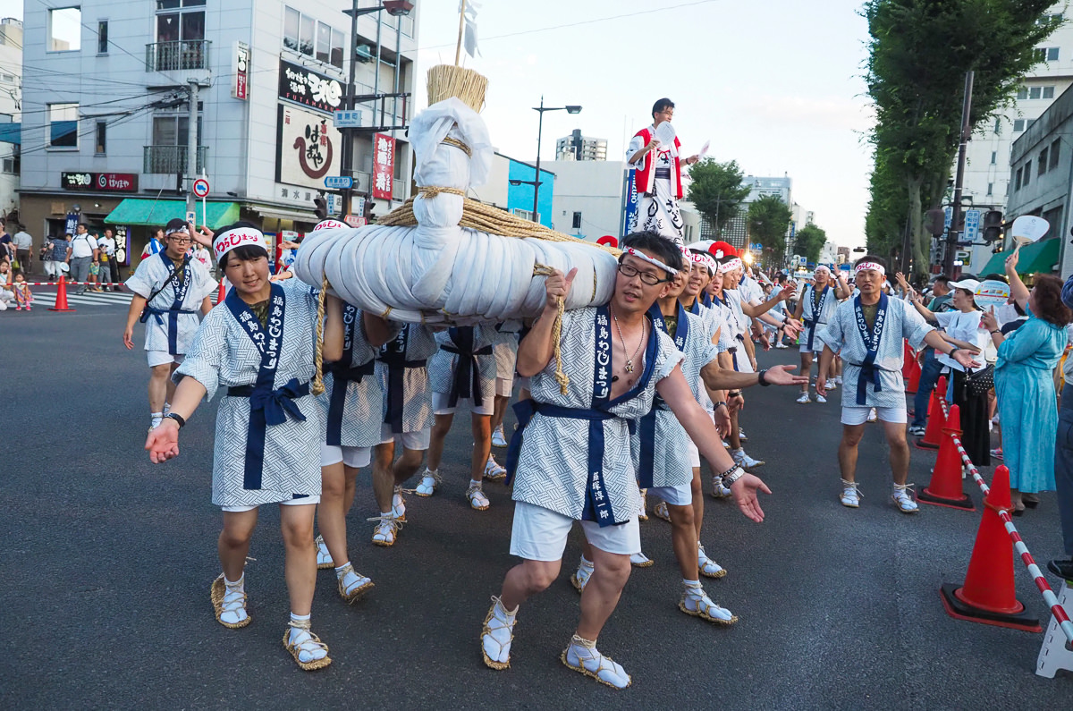 [福島旅遊推薦]福島草鞋祭-日本最大草鞋祭典!跳到天黑的元氣舞蹈遊行 @美食好芃友