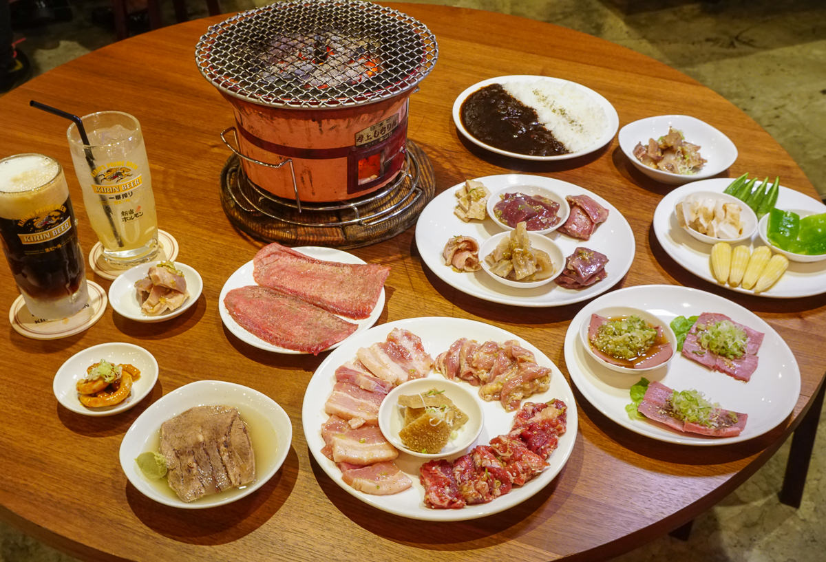 [高雄]新宿ホルモン台灣-老饕極推!超美味日式內臟燒肉專賣~海外第一間分店 @美食好芃友