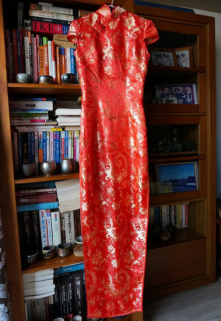 [Wedding]文定大紅旗袍才正點!推薦高雄平價旗袍訂做-藍白旗袍專家 @美食好芃友