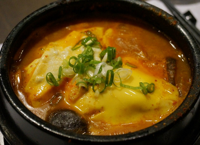 [高雄]來自首爾的滑嫩豆腐煲-玉豆腐韓國料理 @美食好芃友