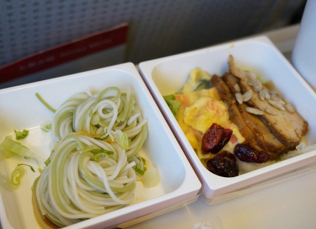 [東京]超美味質感飛機餐-日航(JAL)高雄-東京成田航線 @美食好芃友