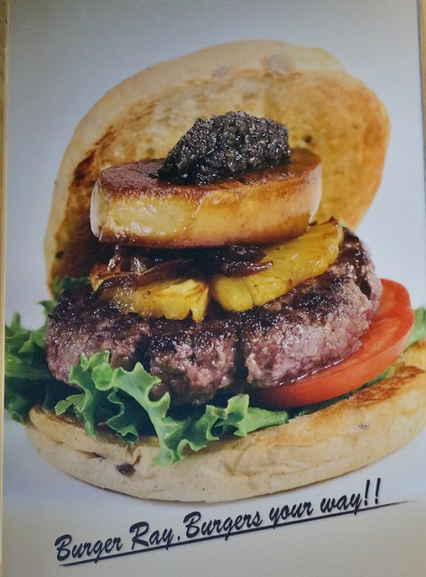 [台北]奢侈美味!吮指鴨肝心臟病堡-Burger Ray個性漢堡 @美食好芃友