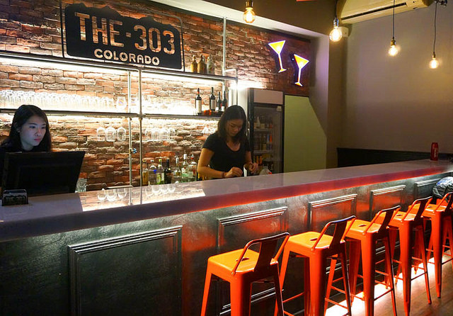 303 kitchen and bar