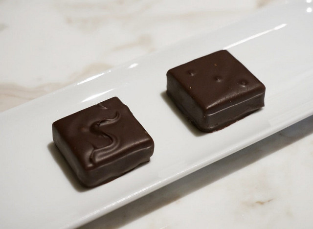 [台北]Yu Chocolatier 畬室法式巧克力甜點創作-仁愛圓環小巷的世界得獎巧克力 @美食好芃友